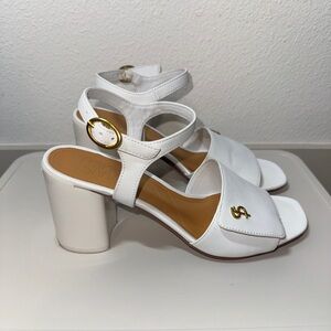 Low Heel Sandals white size 7